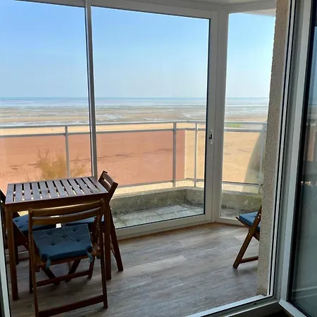 Mettons Les Voiles - Appt Vue Mer Avec Loggia Bernières-sur-Mer Extérieur photo