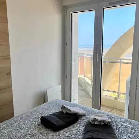 Mettons Les Voiles - Appt Vue Mer Avec Loggia Bernières-sur-Mer Extérieur photo