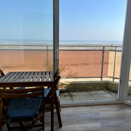 Mettons Les Voiles - Appt Vue Mer Avec Loggia Bernières-sur-Mer Extérieur photo