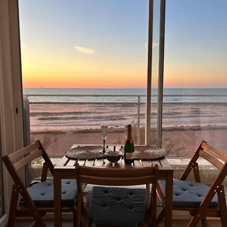 Mettons Les Voiles - Appt Vue Mer Avec Loggia Bernières-sur-Mer Extérieur photo