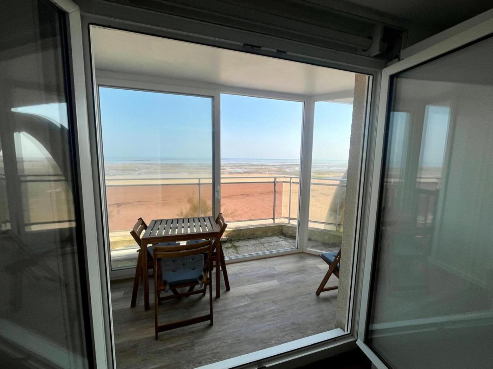 Mettons Les Voiles - Appt Vue Avec Loggia Bernières-sur-Mer